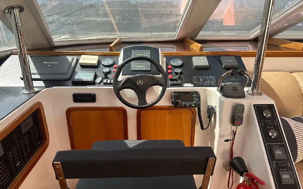 slider 15 Custom prowler 48