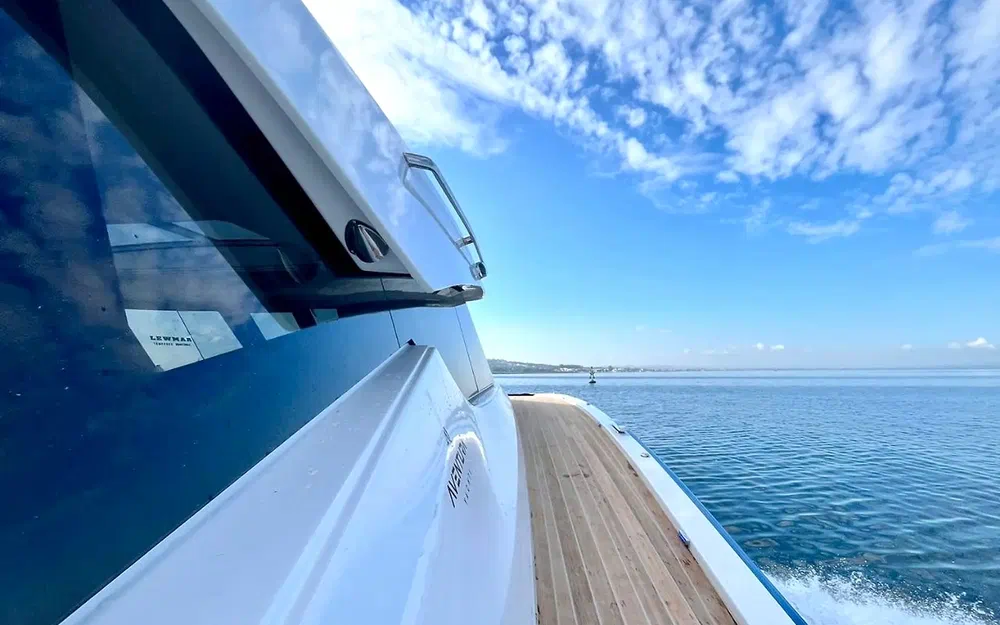 slider 18 Aventura Catamarans 38 Sc