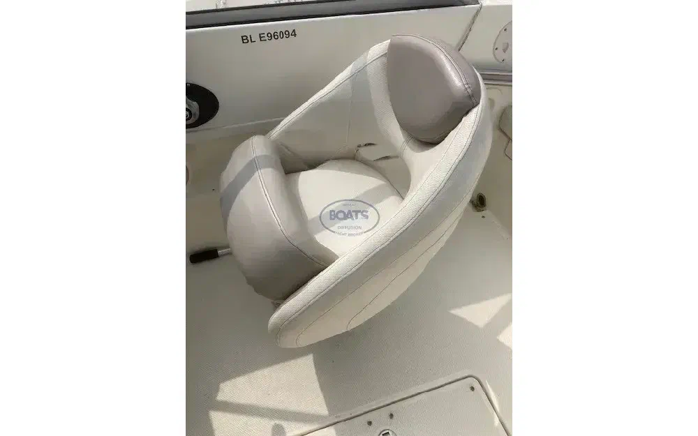 slider 11 Bayliner  642 CU