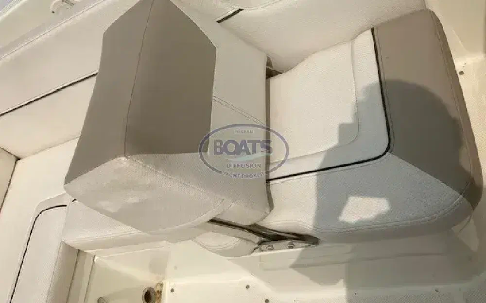 slider 5 Bayliner  642 CU