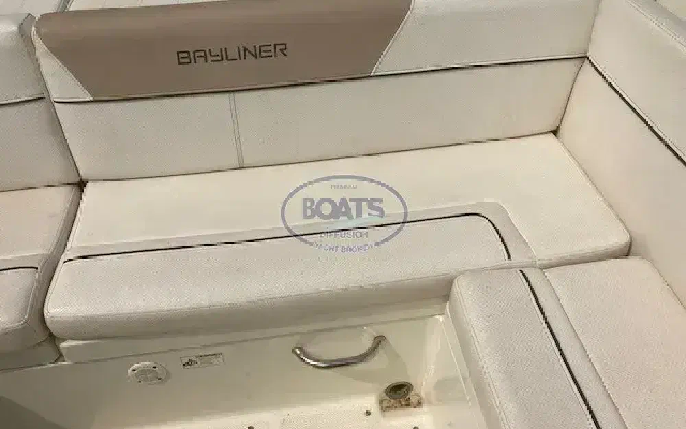 slider 6 Bayliner  642 CU