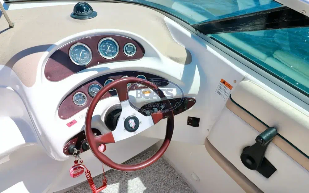 slider 3 Chris Craft 245 Cuddy Cabin