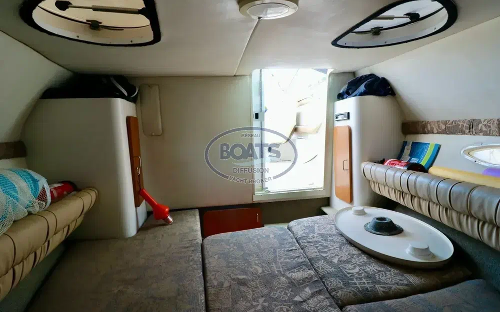 slider 6 Chris Craft 245 Cuddy Cabin