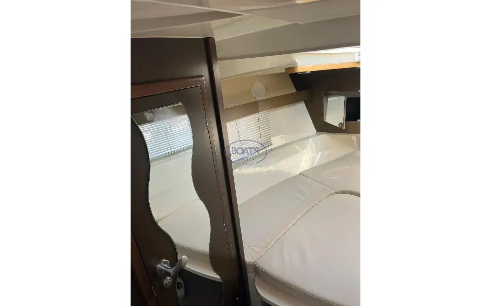 slider 7 Lexsia Silence 26