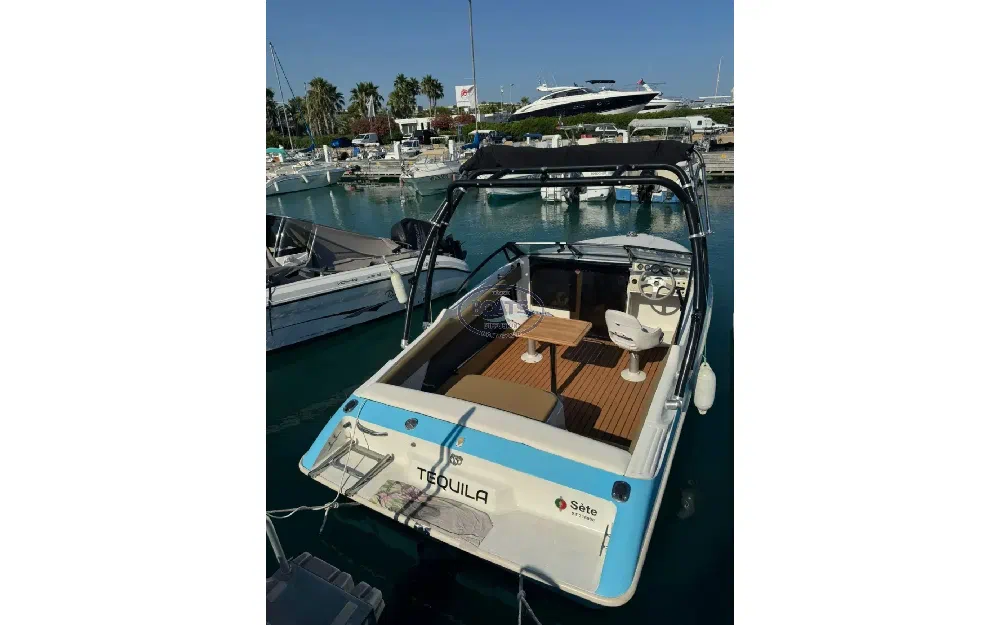 slider 1 Larson All American 190