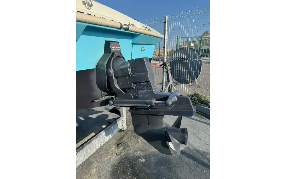 slider 4 Larson All American 190