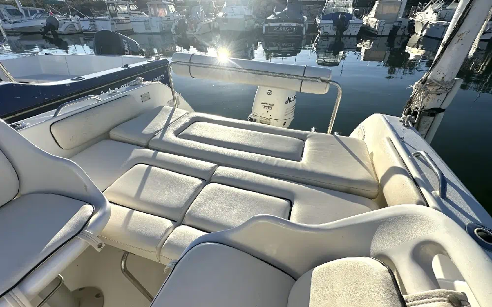 slider 11 Beneteau Flyer 570 Cabine