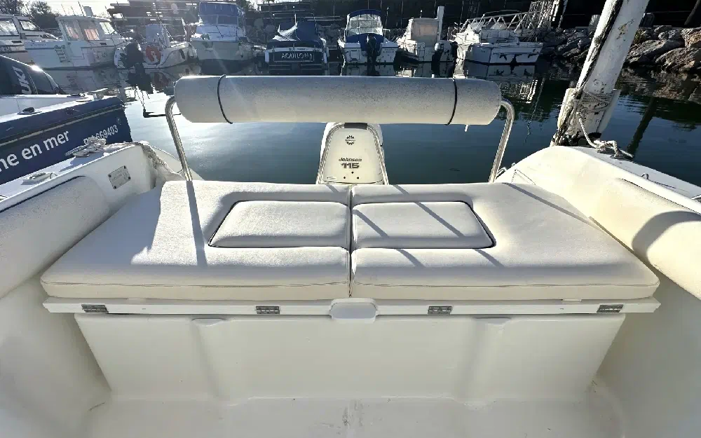 slider 5 Beneteau Flyer 570 Cabine