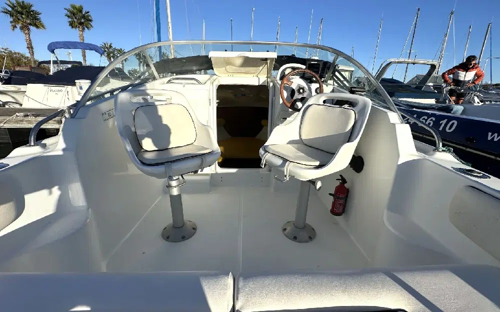 slider 7 Beneteau Flyer 570 Cabine