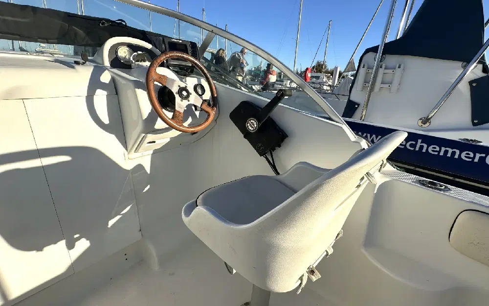 slider 8 Beneteau Flyer 570 Cabine