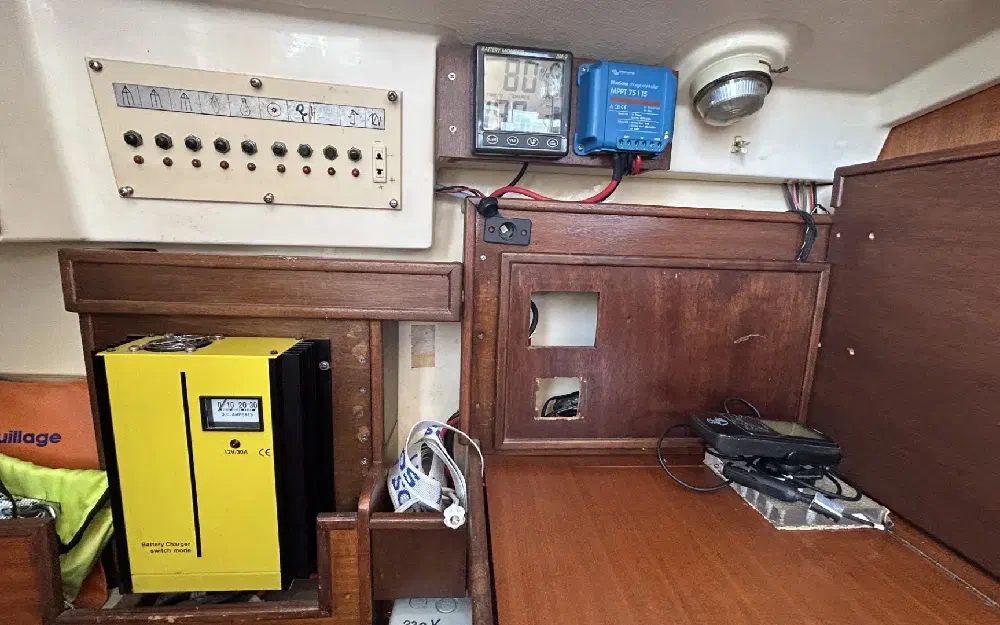 slider 11 Dufour  31