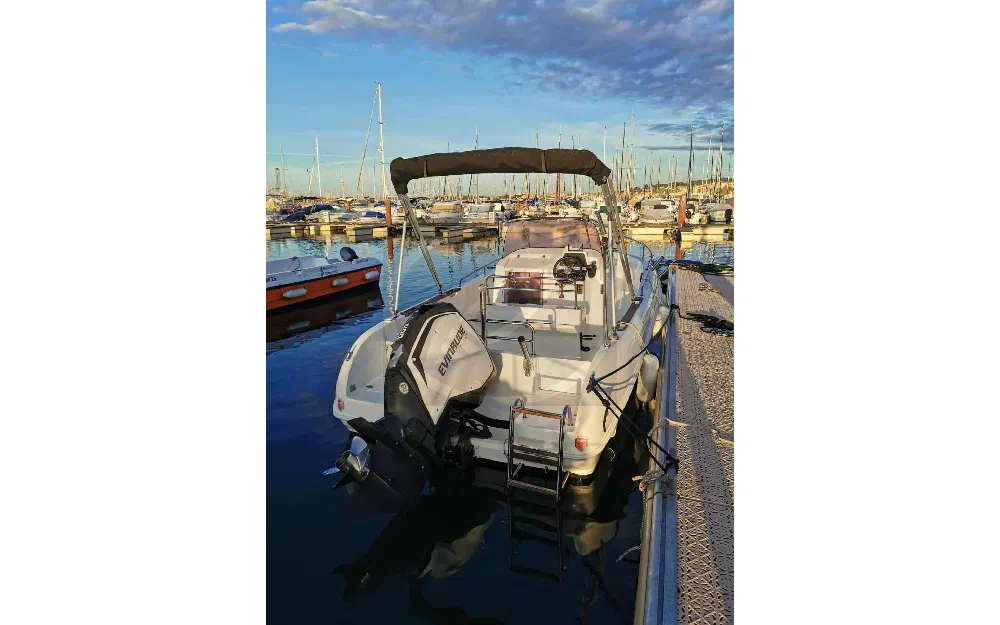 slider 2 Selection Boats Aston 23