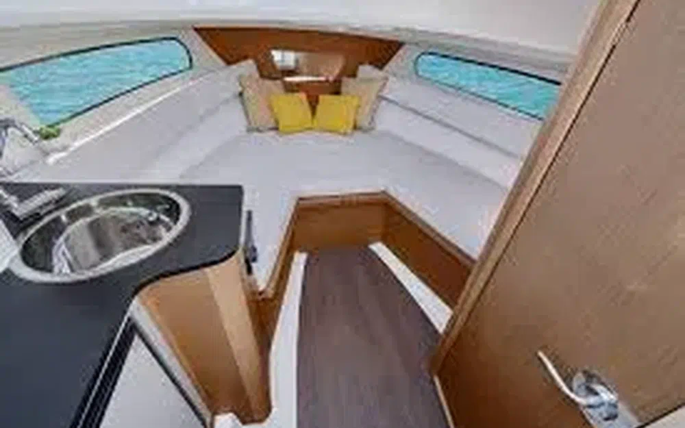 slider 5 Jeanneau Cap Camarat 7.5 WA