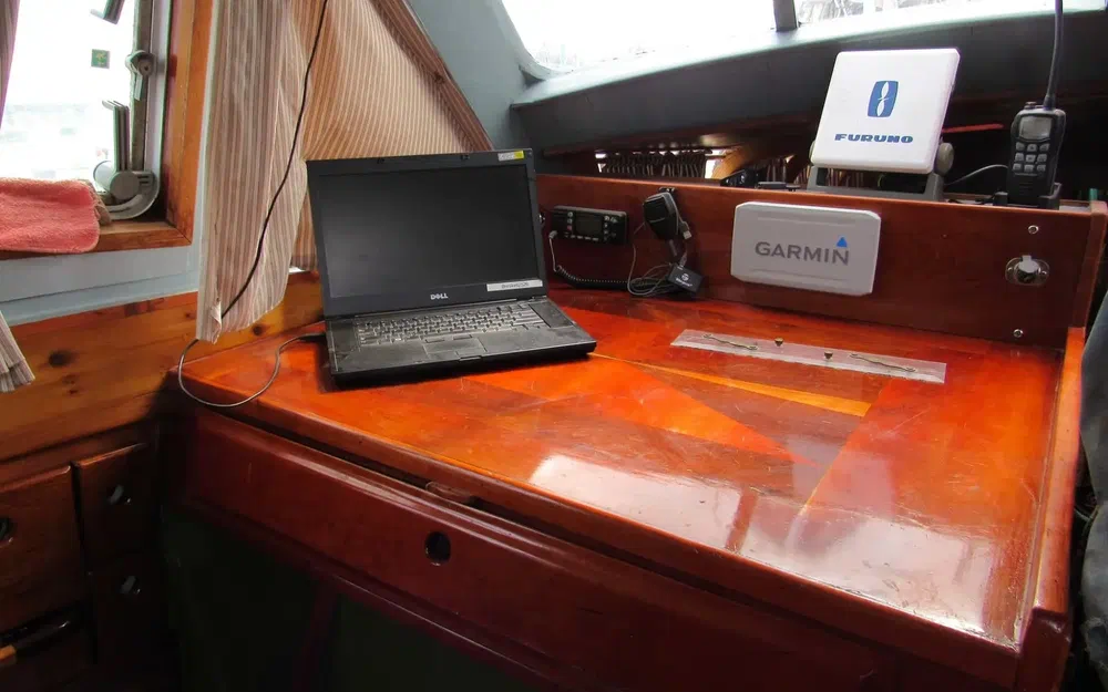 slider 7 One Off ONE OFF 51