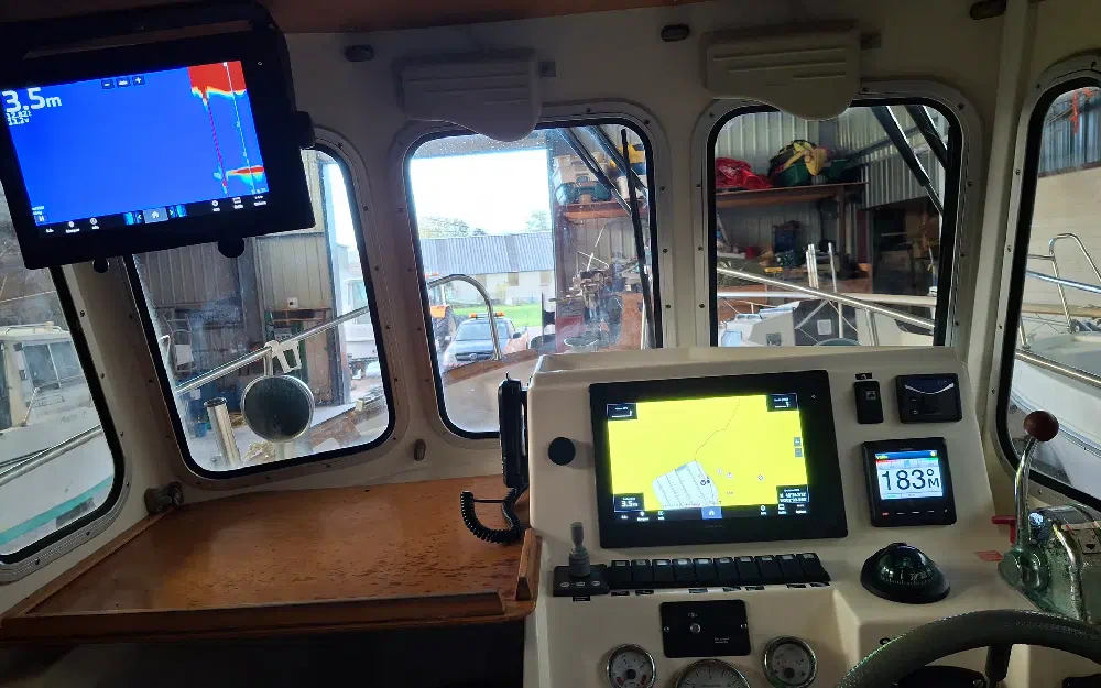 slider 6 Rhea  650 Timonier