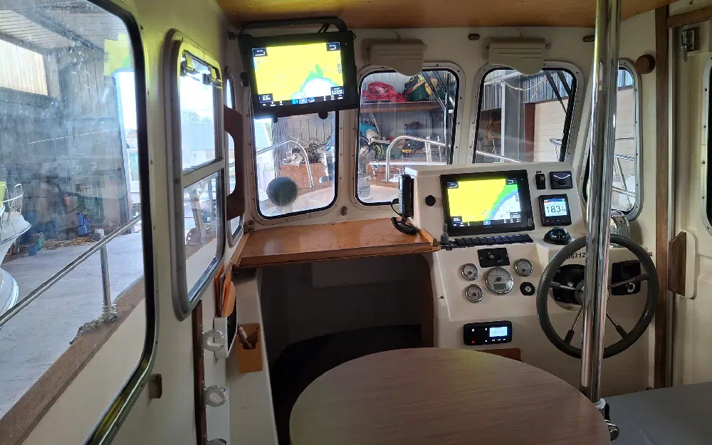 slider 11 Rhea  650 Timonier