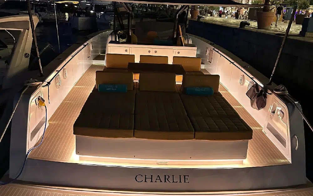 slider 9 Pardo Yachts Pardo 43