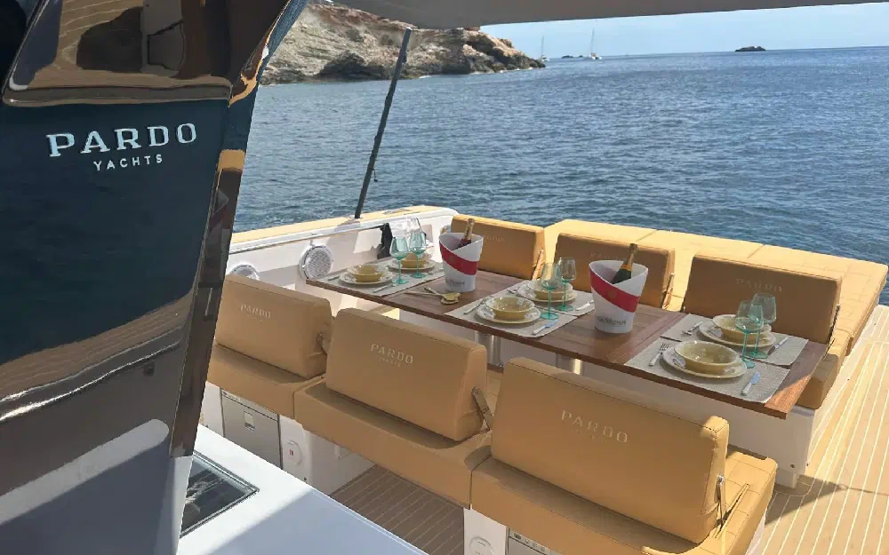 slider 17 Pardo Yachts Pardo 43