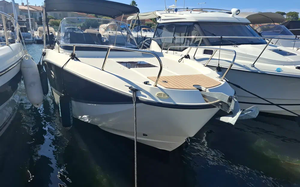 slider 2 Quicksilver Activ 755 Sundeck