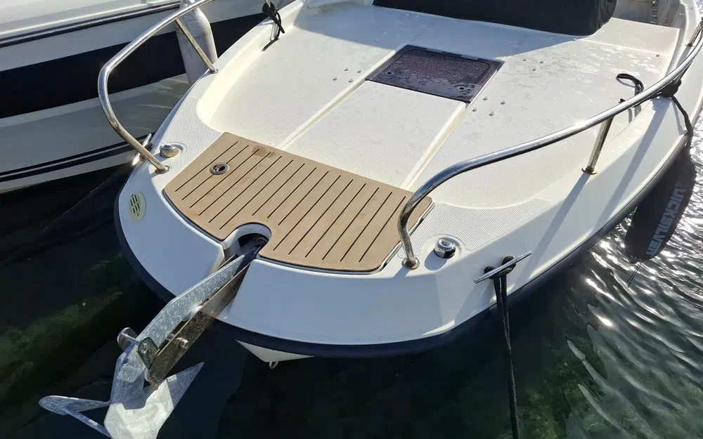 slider 2 Quicksilver Activ 755 Sundeck