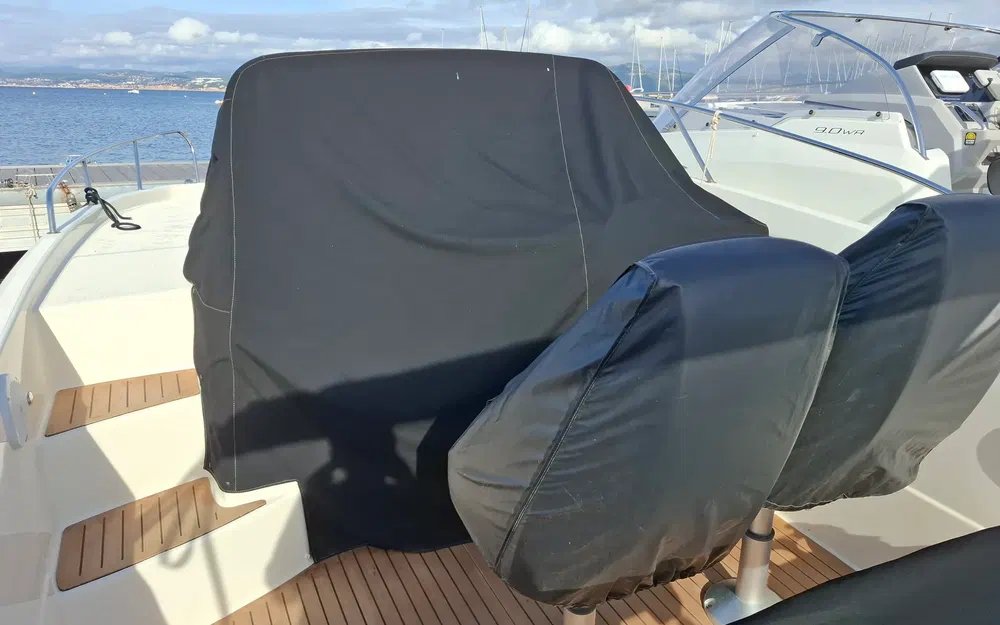 slider 4 Quicksilver Activ 755 Sundeck