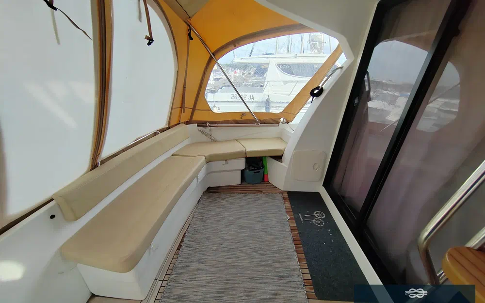 slider 3 Beneteau Antares 36