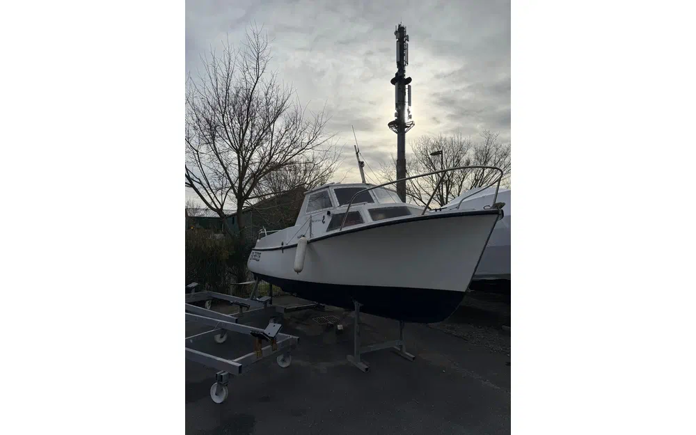 slider 3 Beneteau Ombrine 600