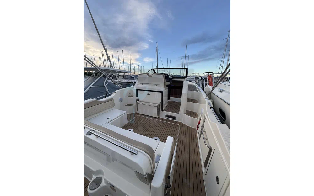 slider 7 Quicksilver Activ 875 Sundeck