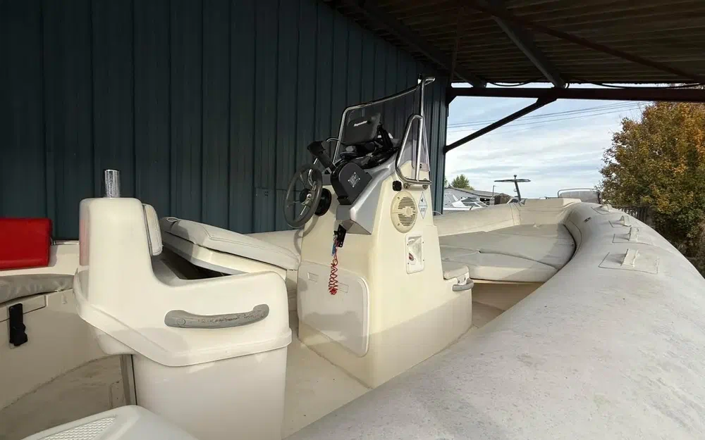 slider 23 BWA Sport 22 GT