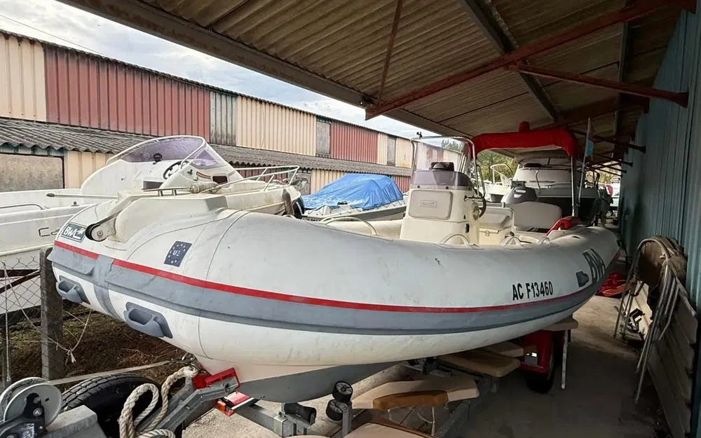 slider 26 BWA Sport 22 GT