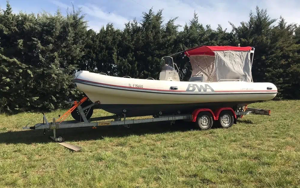 slider 28 BWA Sport 22 GT