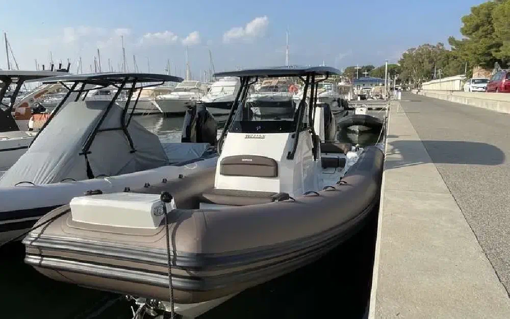 slider 1 Brig Eagle 8