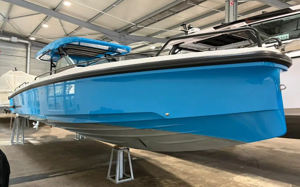 slider 0 Axopar  37 Suntop