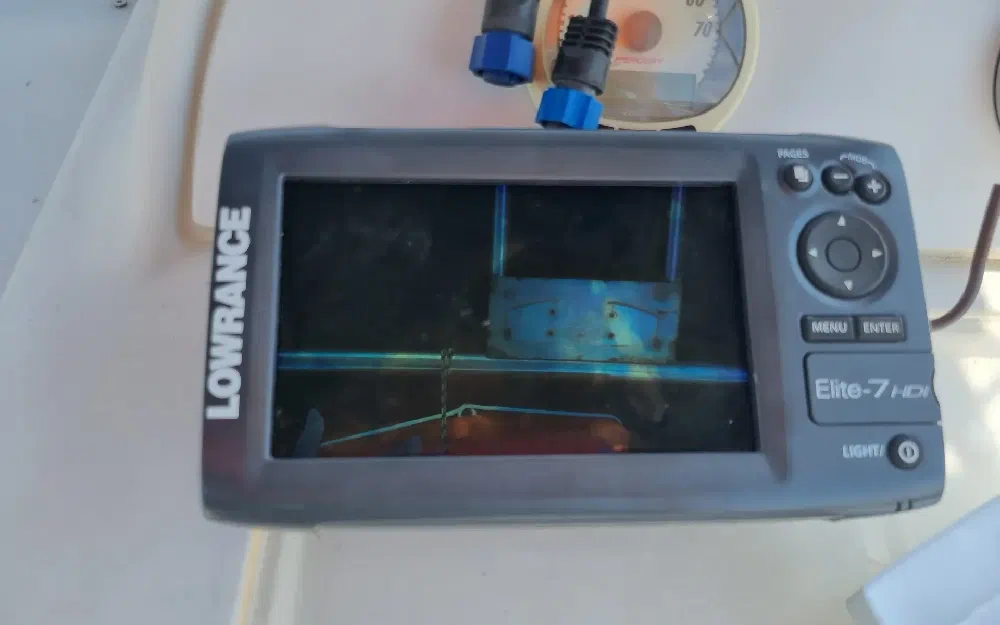 slider 12 Sessa Marine Key Largo 25