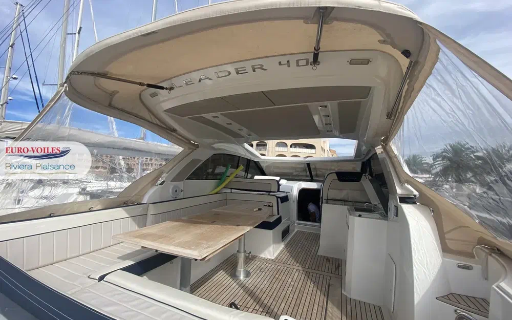 slider 1 Jeanneau Leader 40