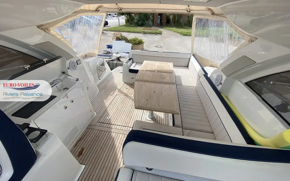 slider 5 Jeanneau Leader 40