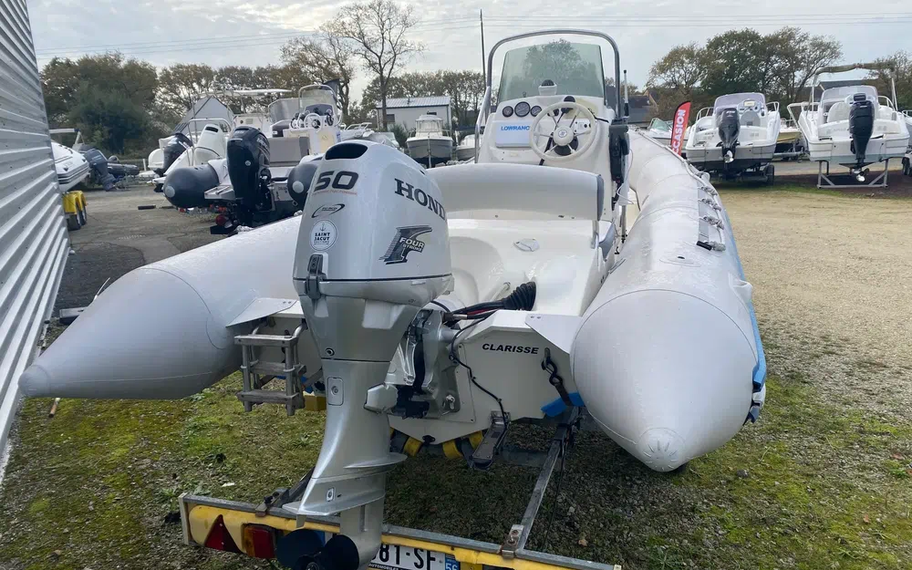 slider 1 Bombard 550 SB