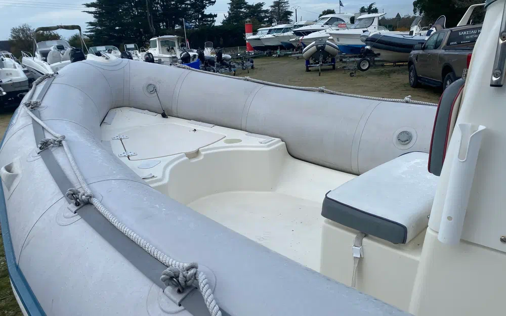 slider 2 Bombard 550 SB