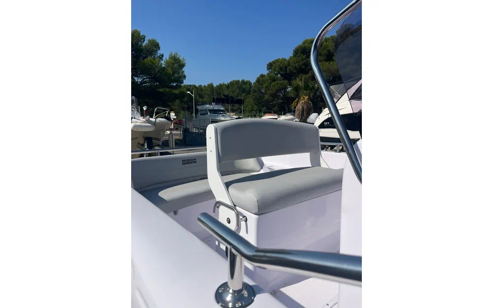 slider 9 Honda 4XC H19CC