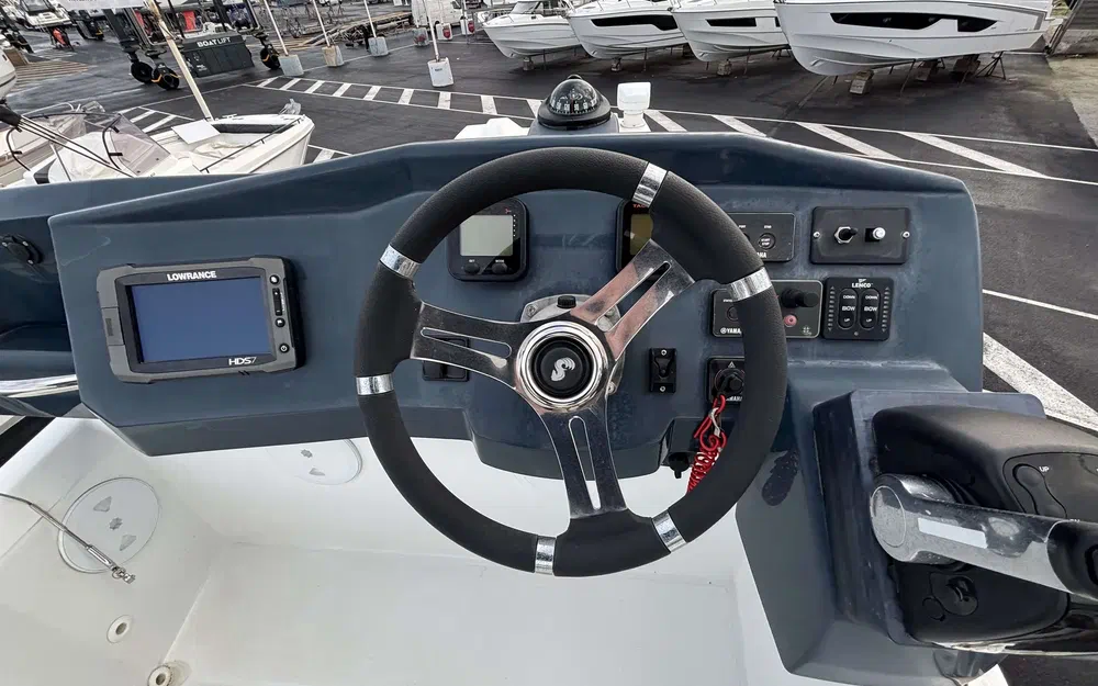 slider 19 Beneteau Barracuda 9