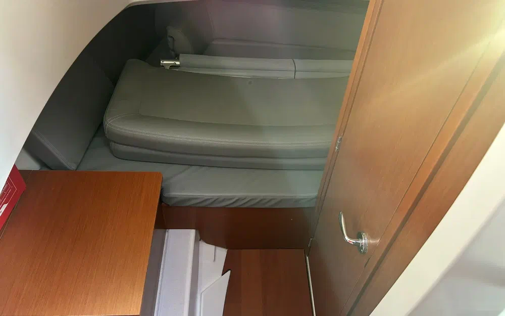 slider 7 Beneteau Barracuda 9