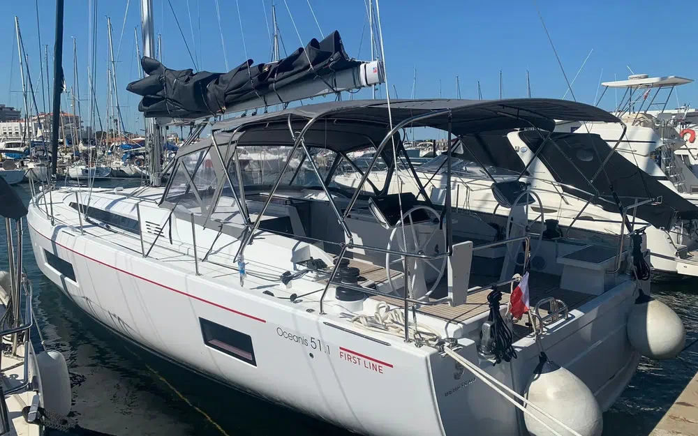 slider 0 Beneteau Oceanis 51.1