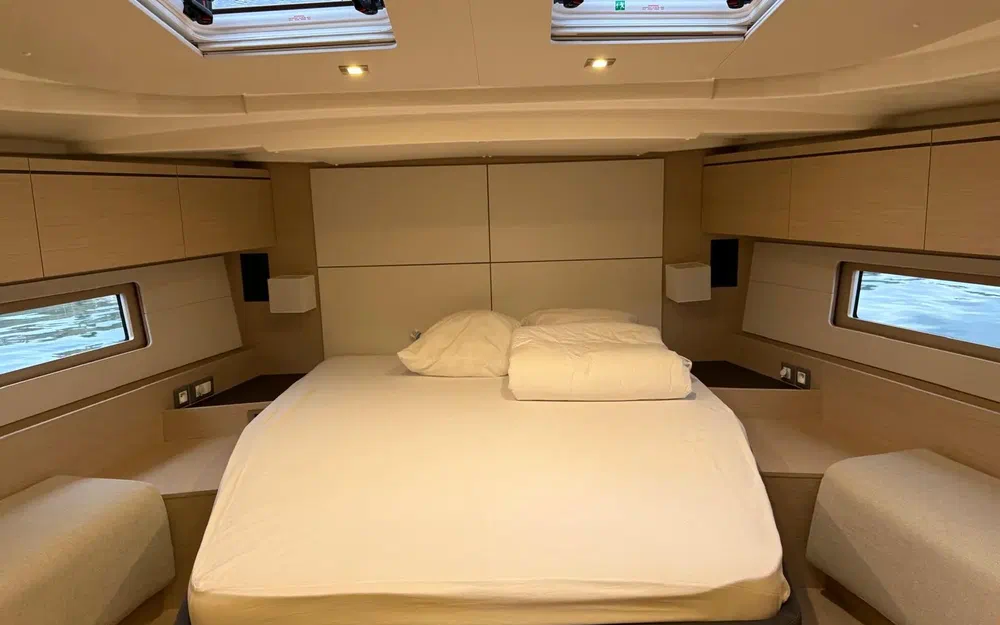 slider 14 Beneteau Oceanis 51.1