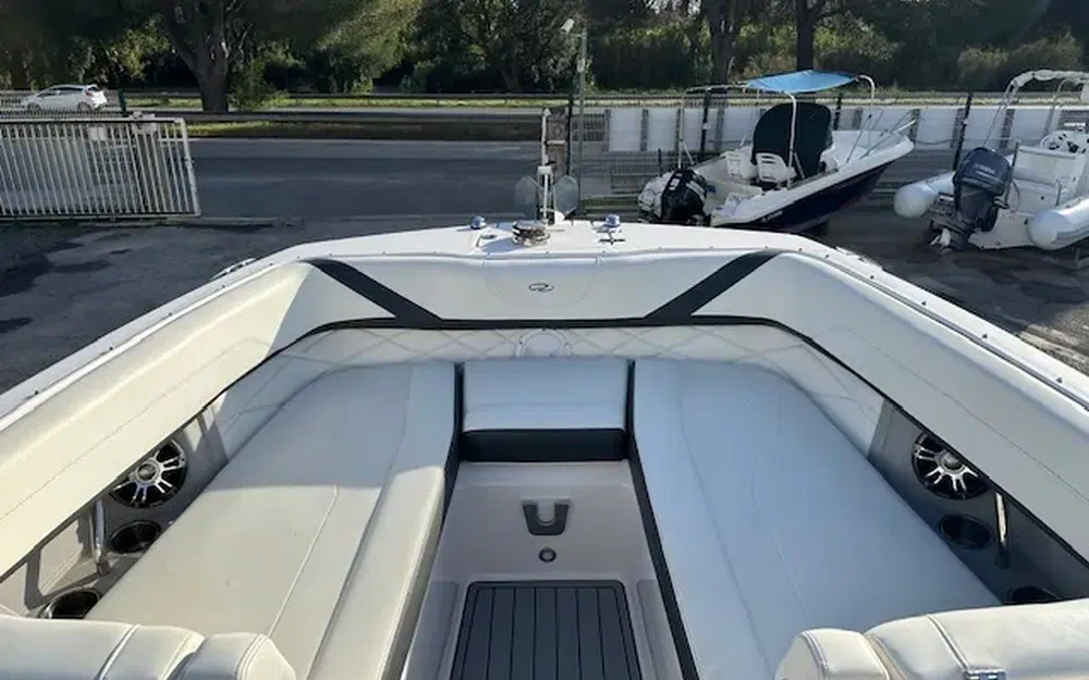 slider 11 Regal  26 Fasdeck