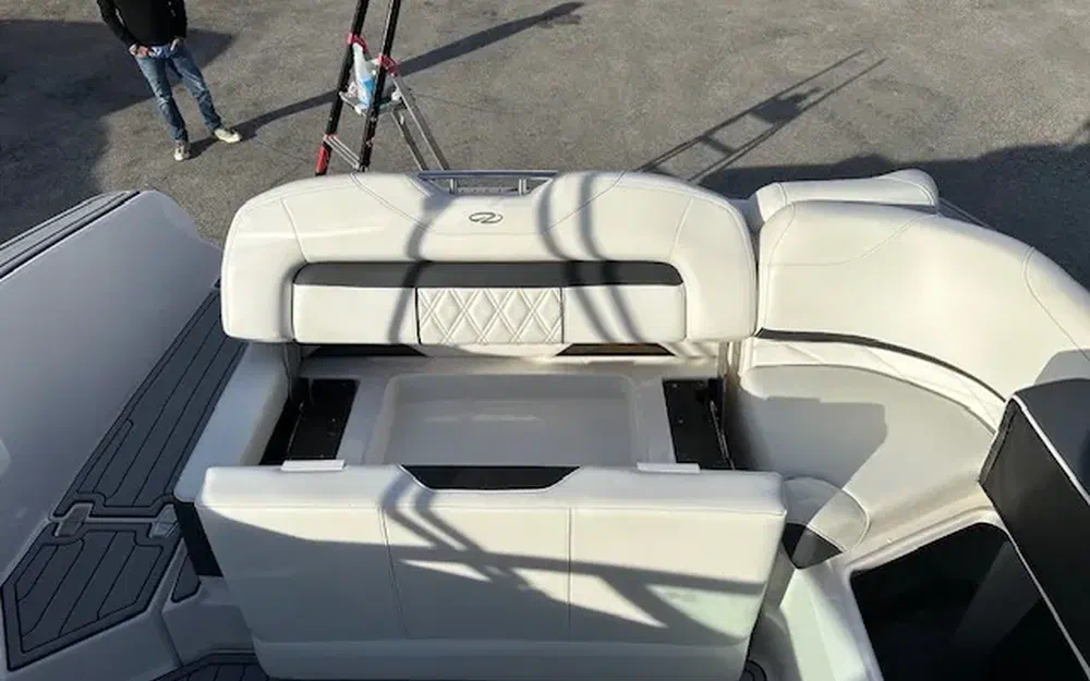 slider 26 Regal  26 Fasdeck