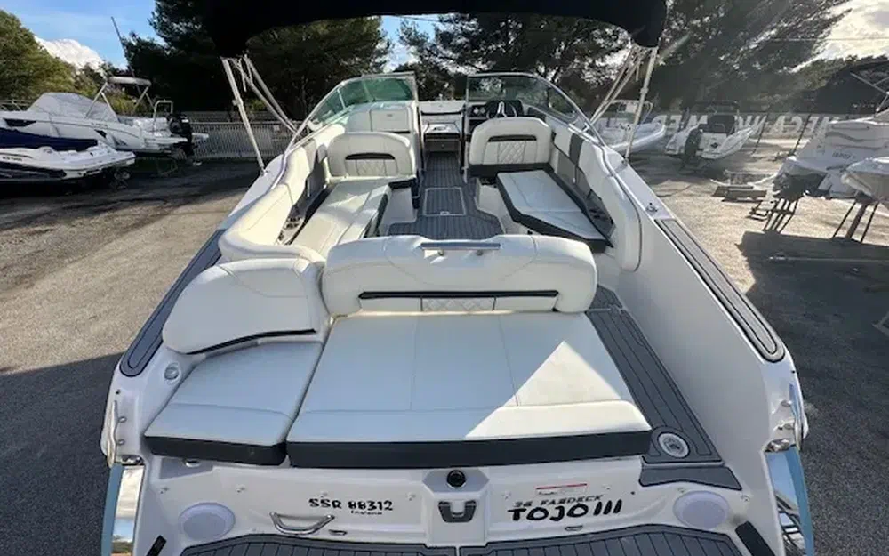 slider 7 Regal  26 Fasdeck