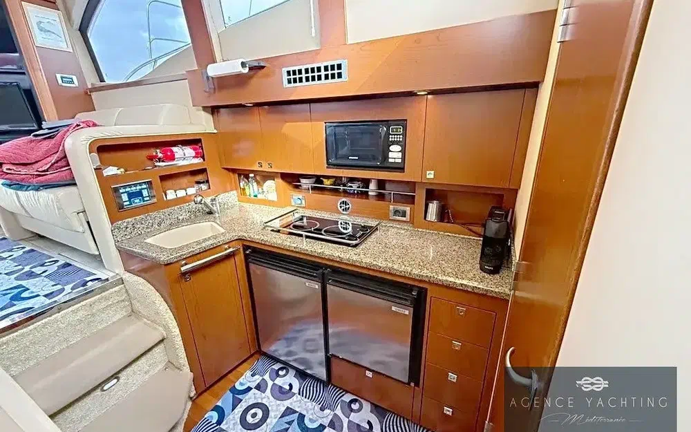 slider 20 Sea Ray  375 Sedan Bridge