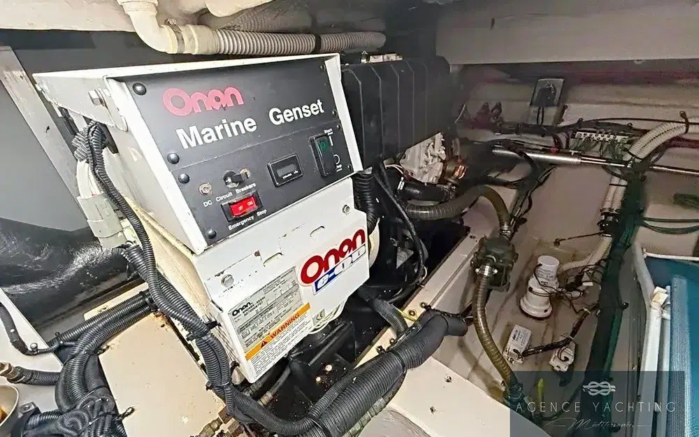 slider 25 Sea Ray  375 Sedan Bridge