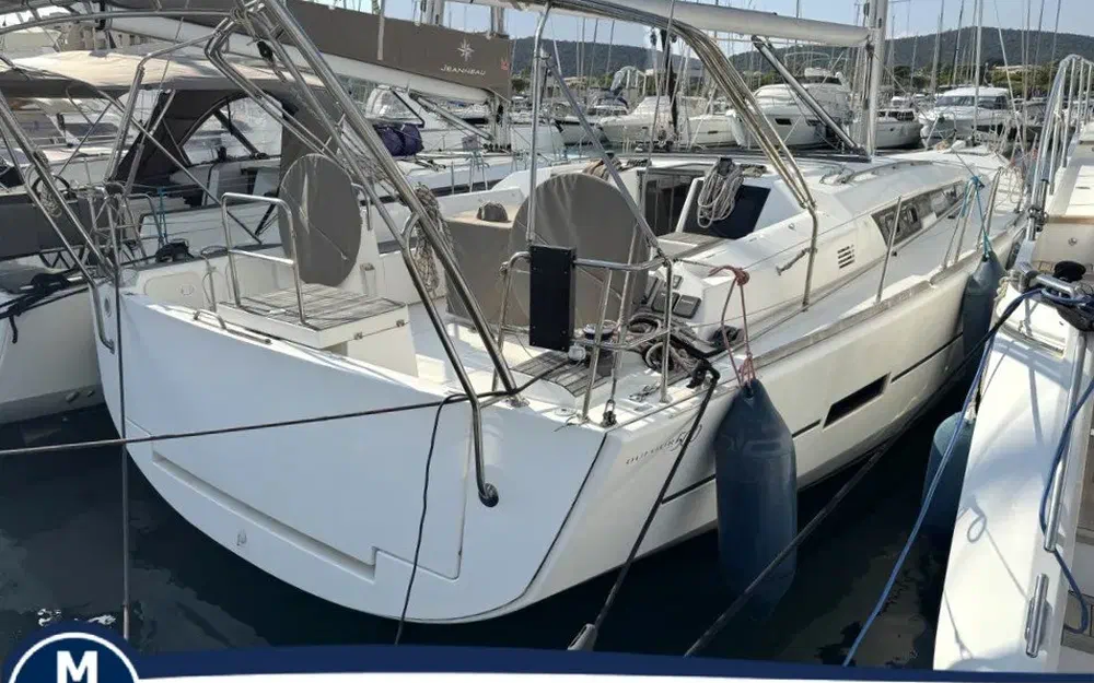 slider 0 Dufour 500 Grand Large