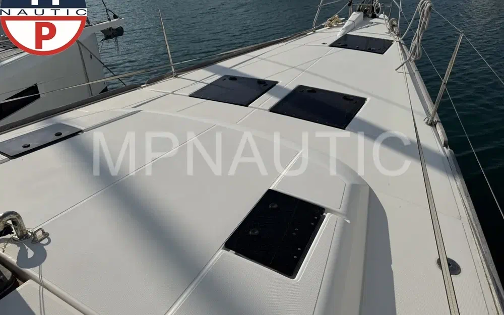 slider 1 Dufour 500 Grand Large